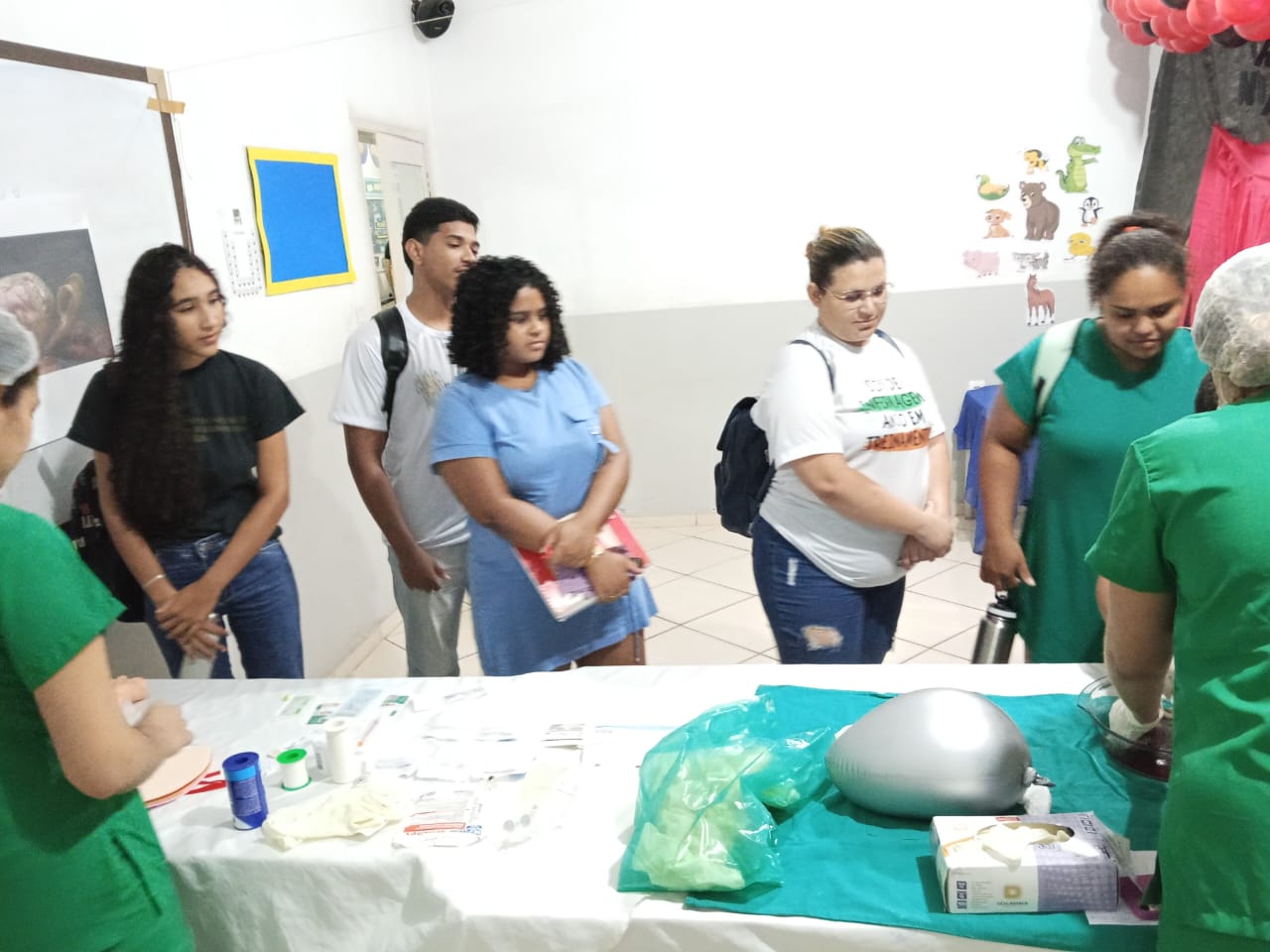 Acadêmicos de Enfermagem promovem ação sobre parto humanizado: “Para mudar o mundo, é preciso primeiro mudar a forma de nascer”
